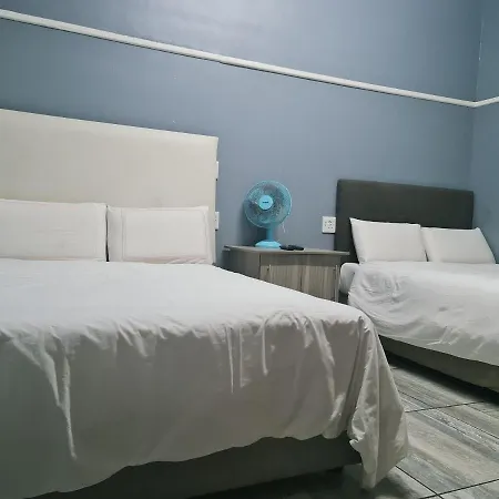 Hasate Guest House 10 Florence Street Oakdale Belliville 7530 Cape Town South African Exterior photo