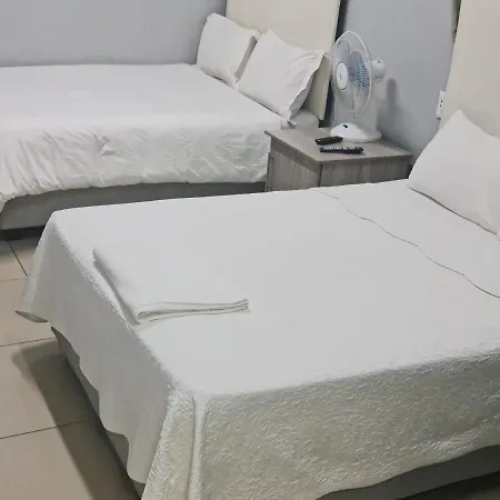 Hasate Guest House 10 Florence Street Oakdale Belliville 7530 Cape Town South African Exterior photo
