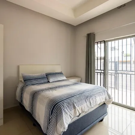 Hasate Guest House 10 Florence Street Oakdale Belliville 7530 Cape Town South African Exterior photo