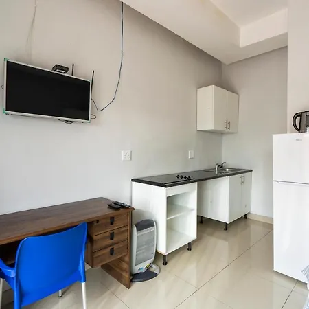 Hasate Guest House 10 Florence Street Oakdale Belliville 7530 Cape Town South African Exterior photo