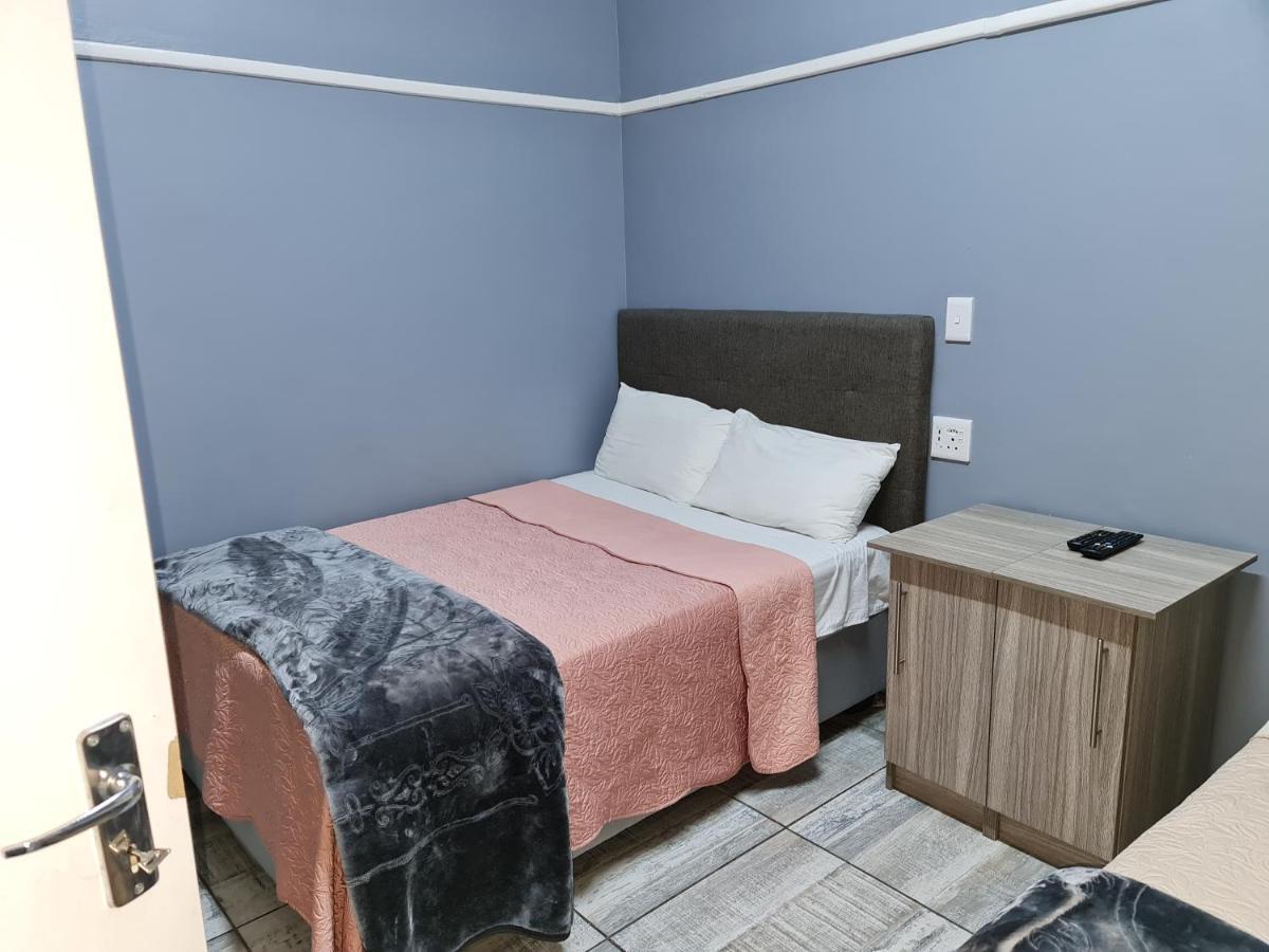 Hasate 10 Florence Street Oakdale Belliville 7530 South African Cidade Do Cabo