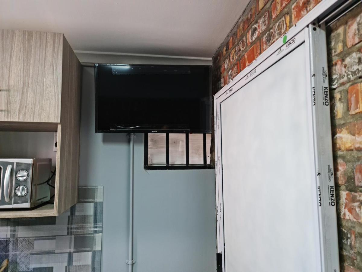 Casa de hóspedes Hasate 10 Florence Street Oakdale Belliville 7530 South African Cidade Do Cabo