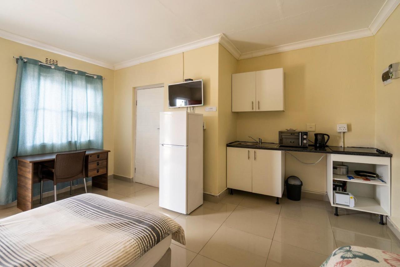 Hasate 10 Florence Street Oakdale Belliville 7530 South African 2* Cidade Do Cabo
